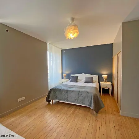 De La Poste 6 Saint-Fraimbault-sur-Pisse