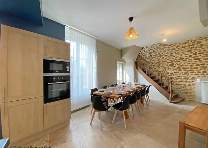 De La Poste 6 Casa vacanze Saint-Fraimbault-sur-Pisse